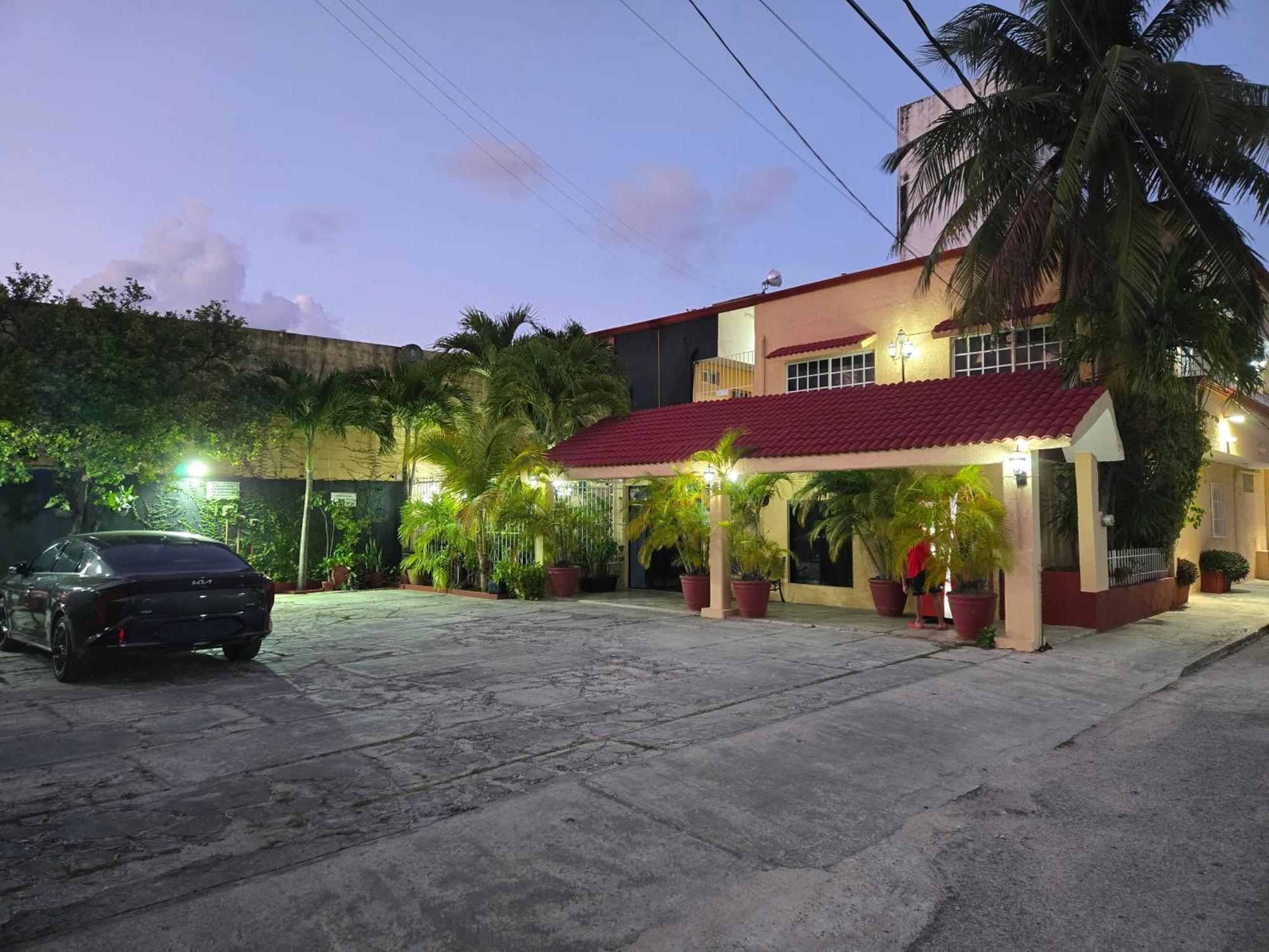 Hotel Posada Marcas Канкун Екстер'єр фото